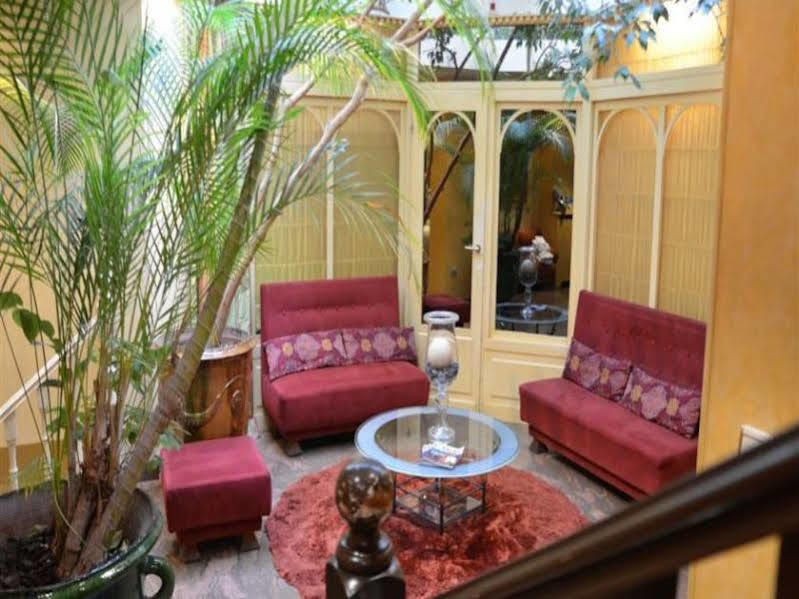 Neuilly Park Hotel Exterior photo